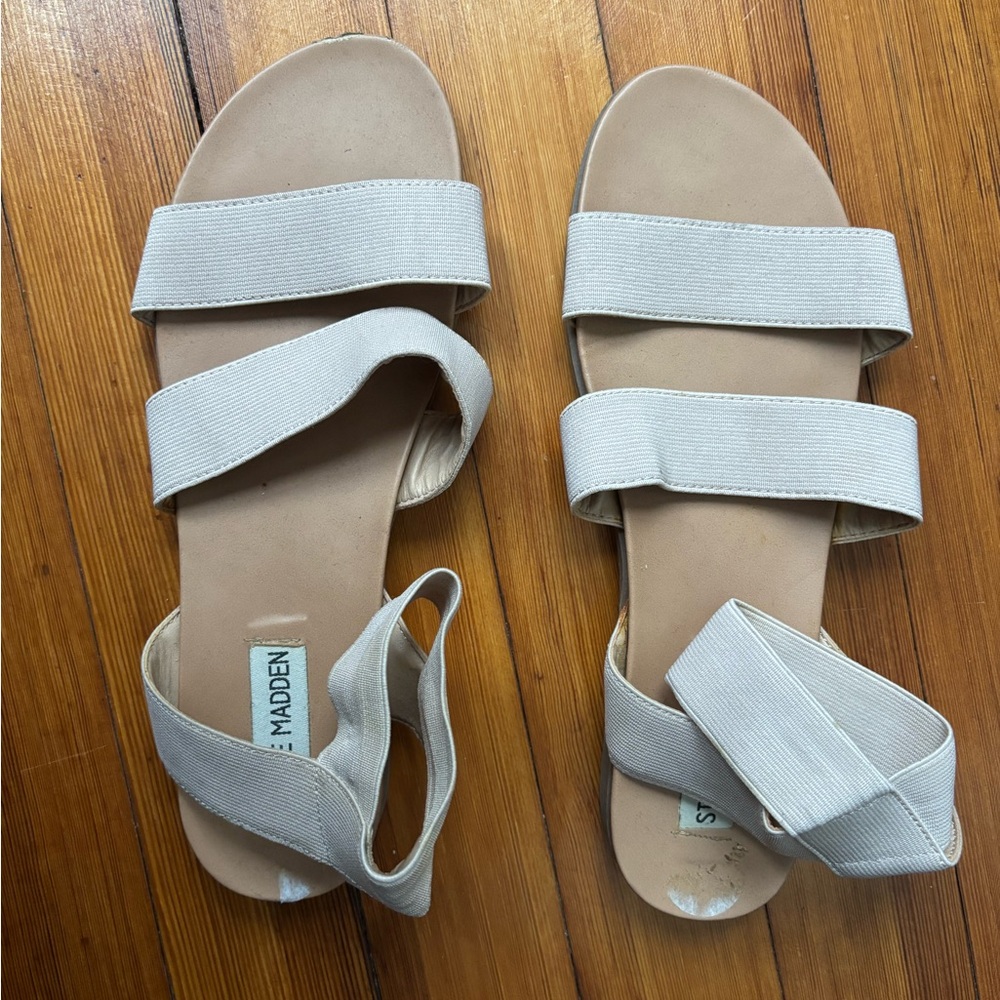 Steve Madden Flats